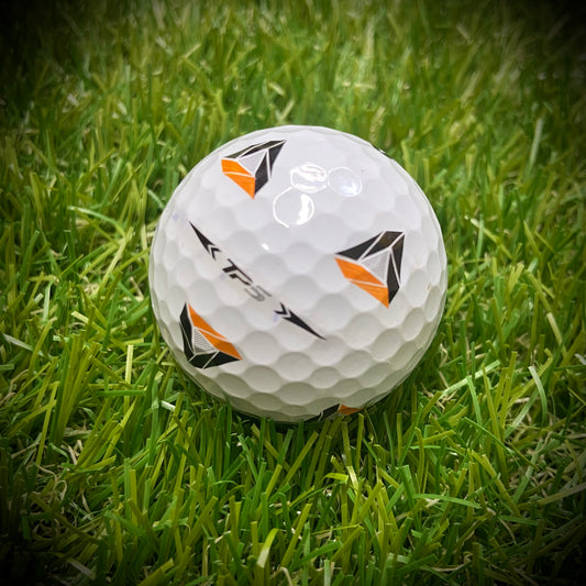 12 Taylormade TP5/x Pix Mix