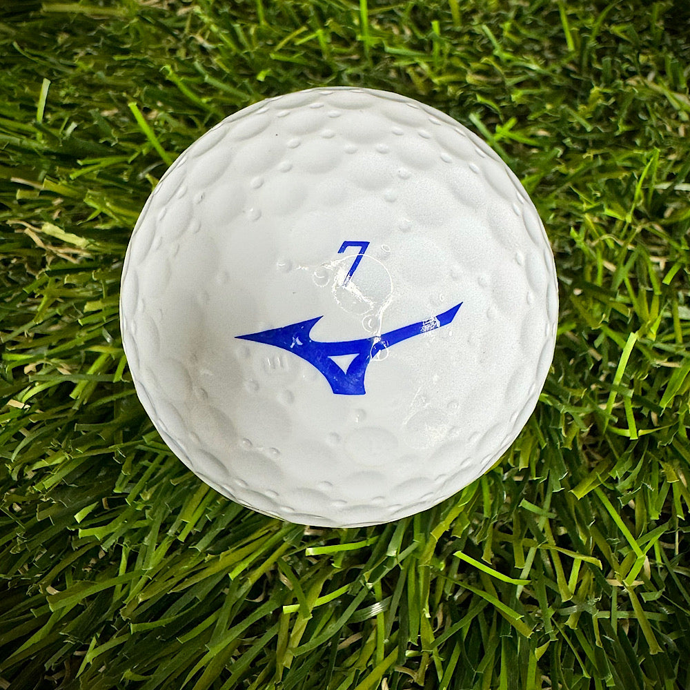 12 Mizuno Mix Golf Balls