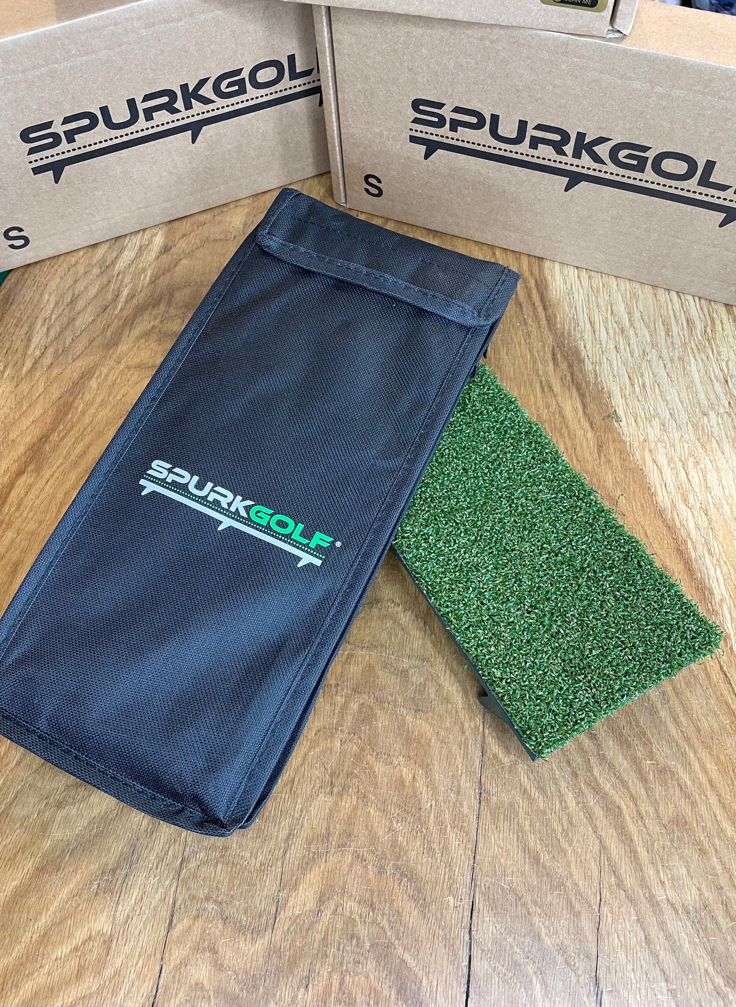 Spurk Golf Mat & Carry Bag