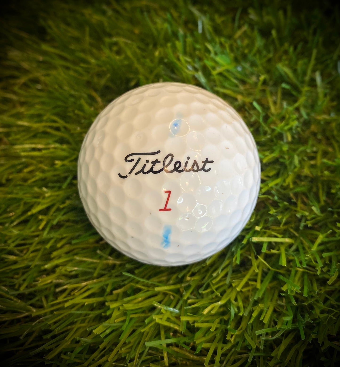 12 Titleist Mix Golf Balls