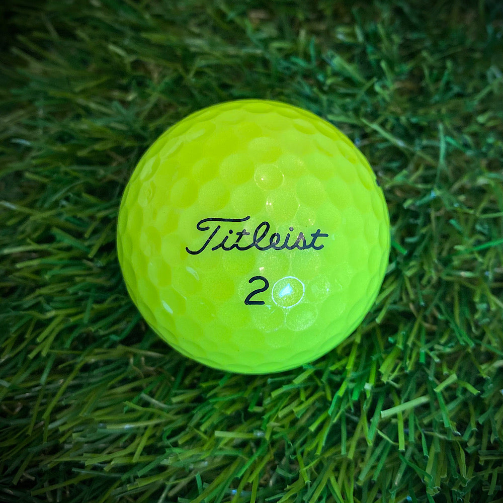 12 Titleist Yellow Mix Grade A Golf Balls